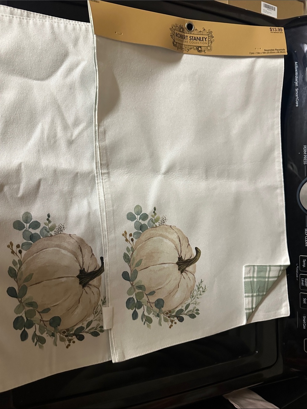 Robert Stanley Cream Pumpkin & Eucalyptus Kitchen Towels - Set of 2